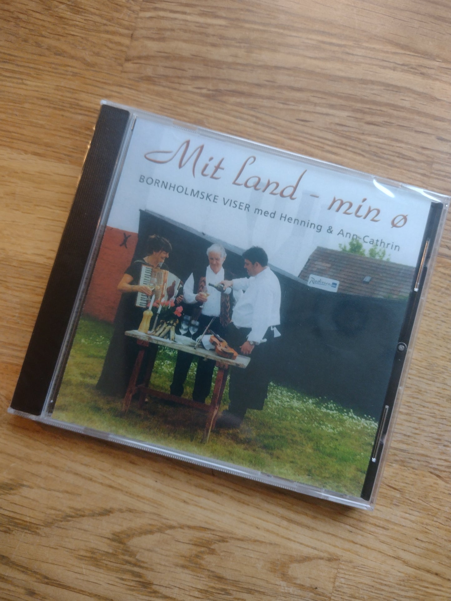 Mit land – min ø. Bornholmske viser med Henning & Ann-Cathrin